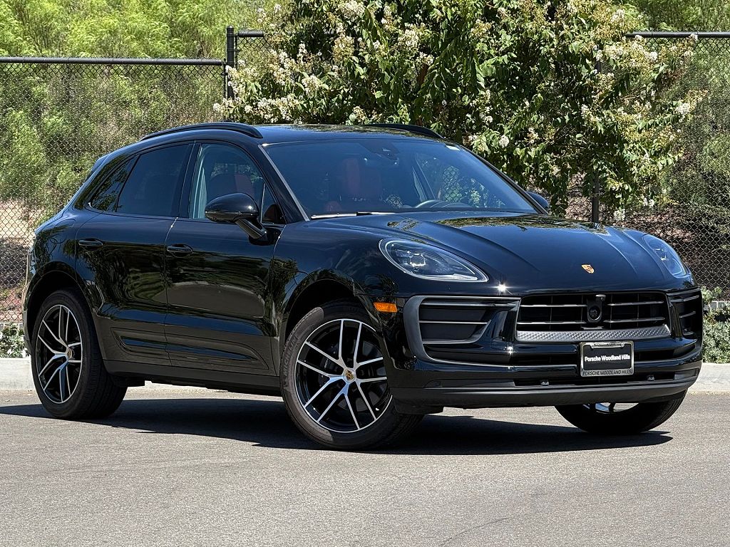 2026 Porsche Macan