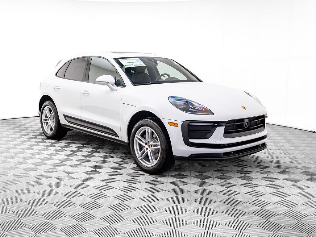 2026 Porsche Macan