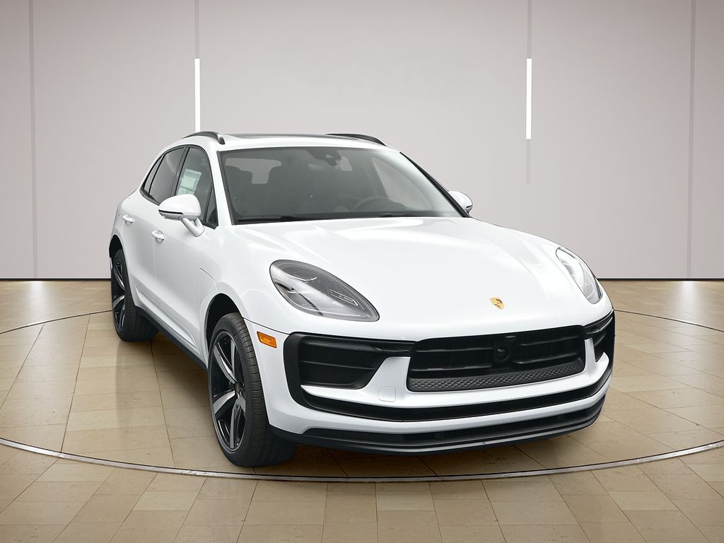 2026 Porsche Macan