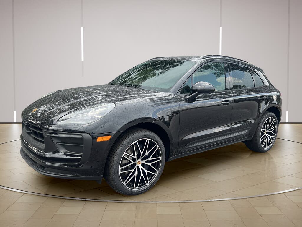 2026 Porsche Macan T
