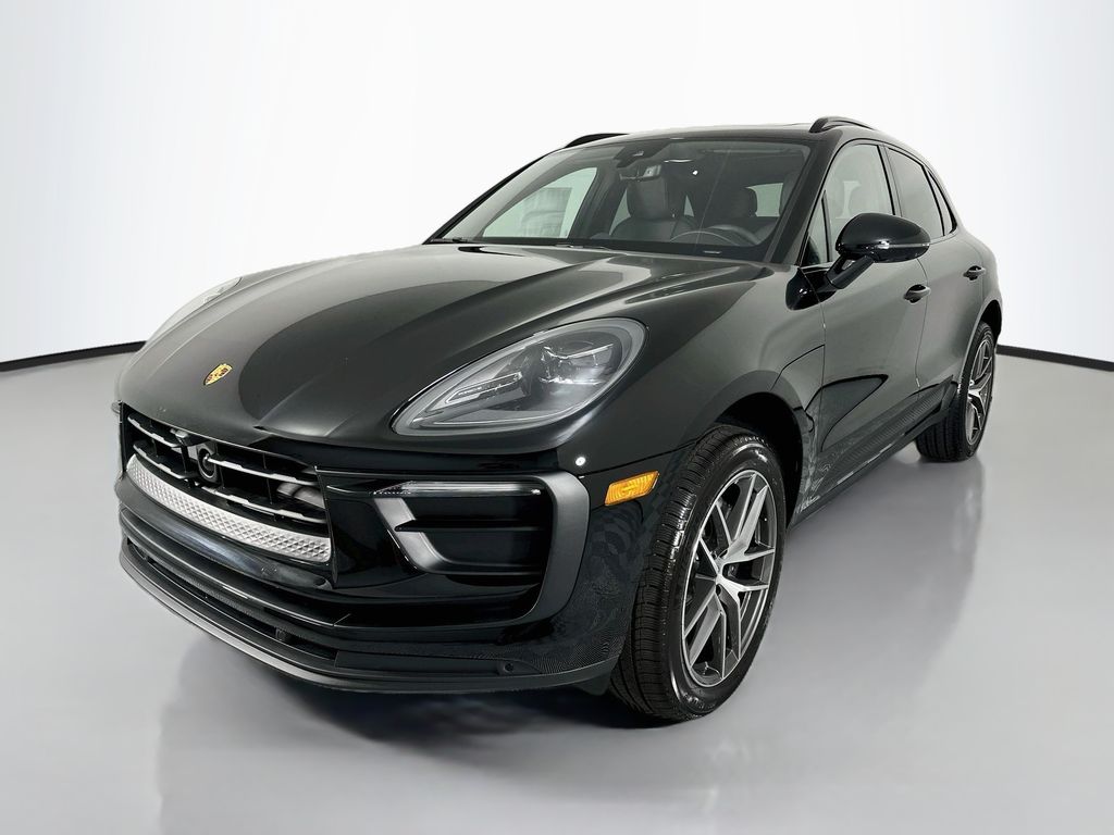 2026 Porsche Macan