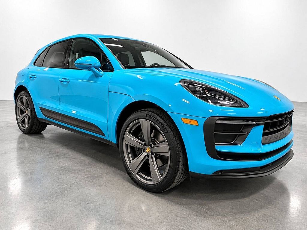 2023 Porsche Macan