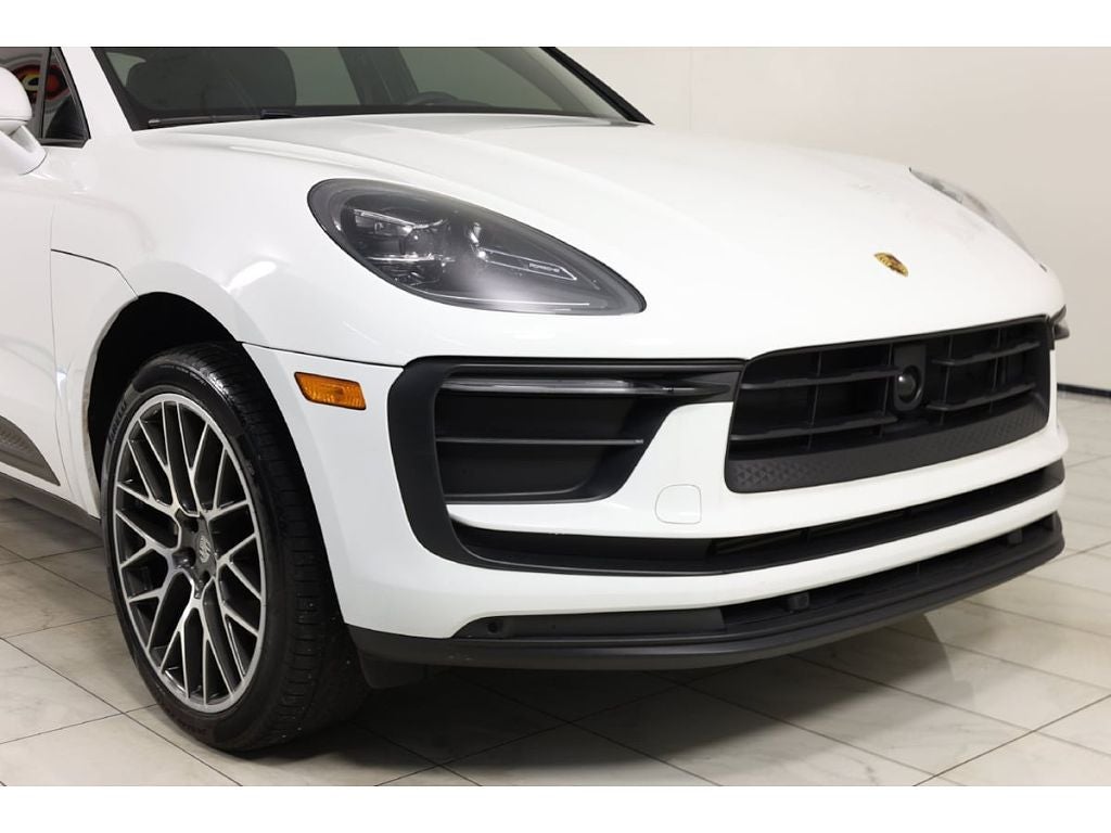 2023 Porsche Macan