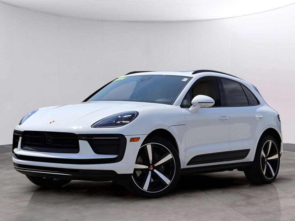 2024 Porsche Macan T