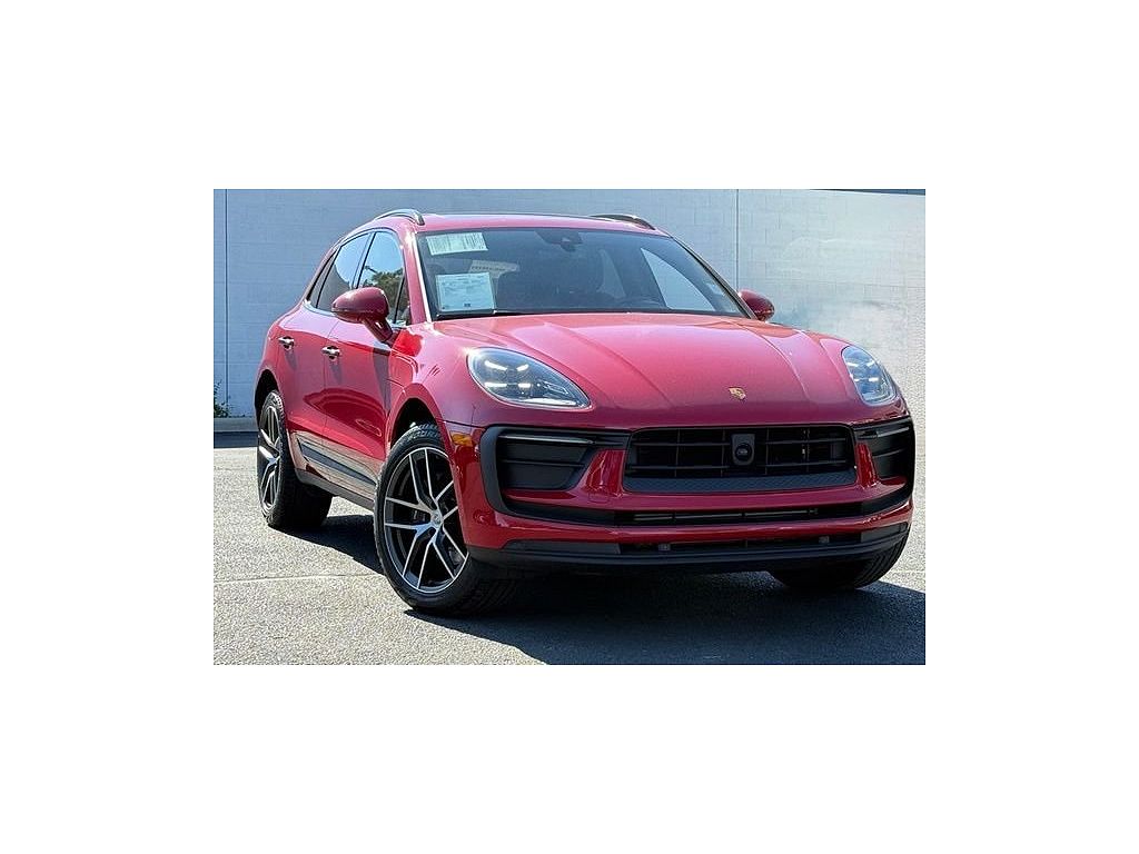 2025 Porsche Macan