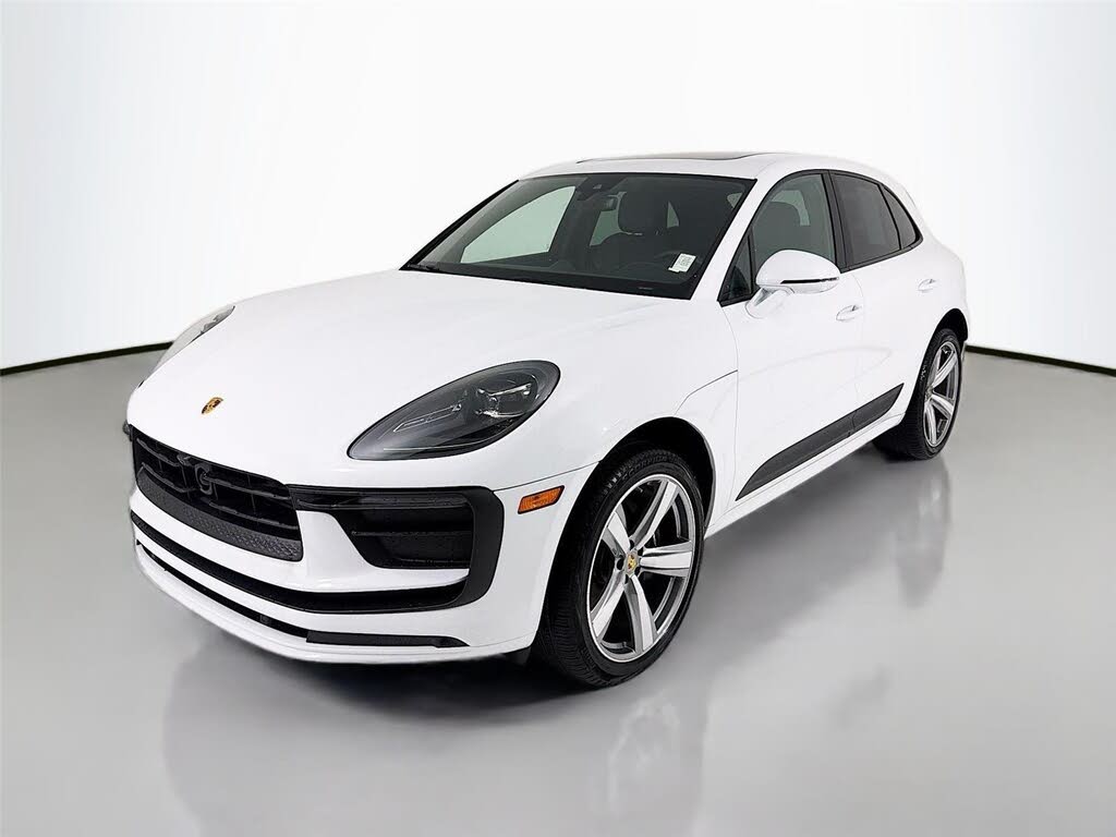 2025 Porsche Macan