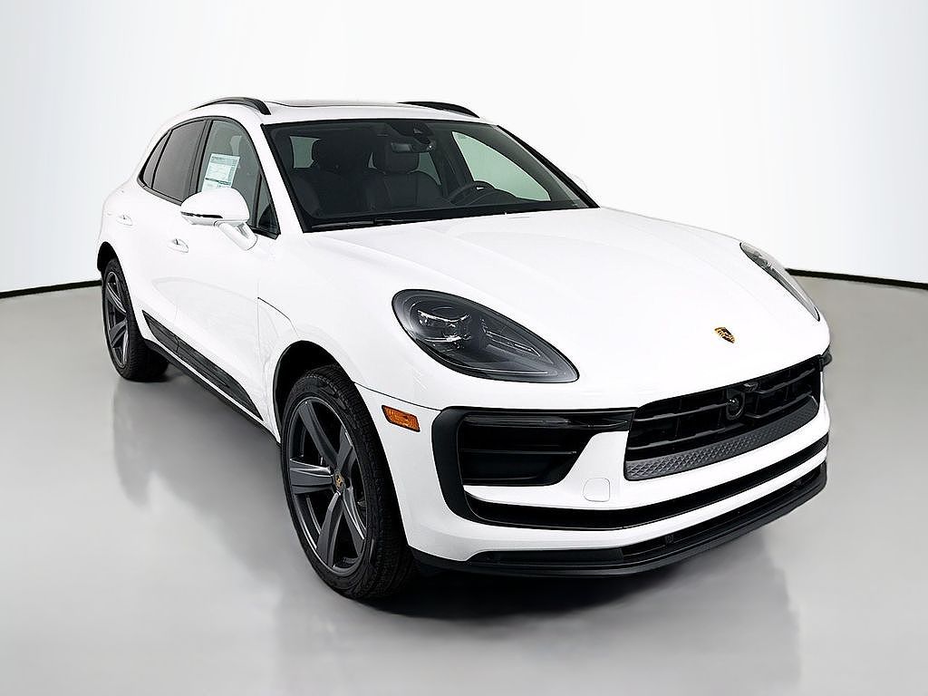 2026 Porsche Macan