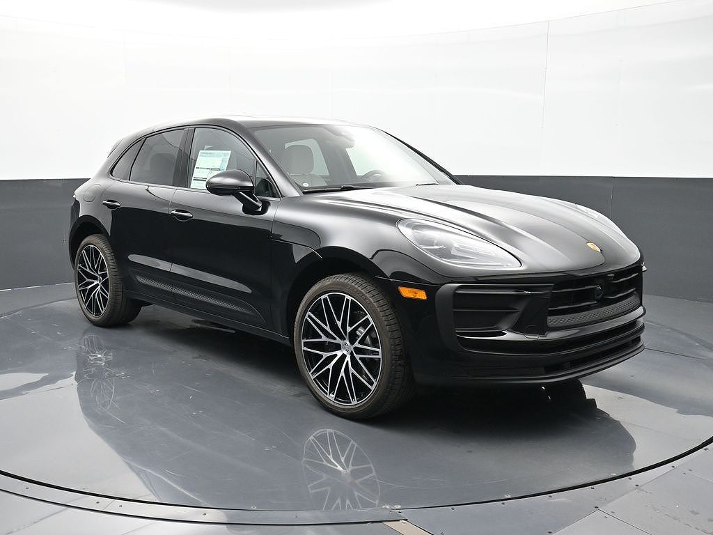 2026 Porsche Macan