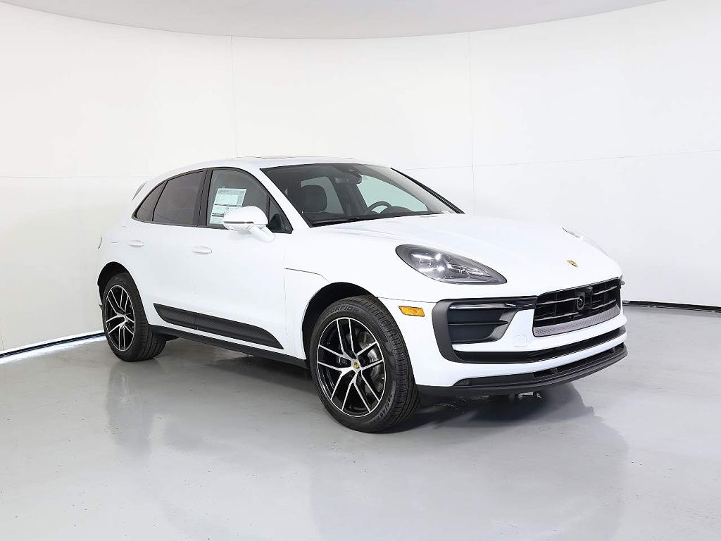 2026 Porsche Macan T