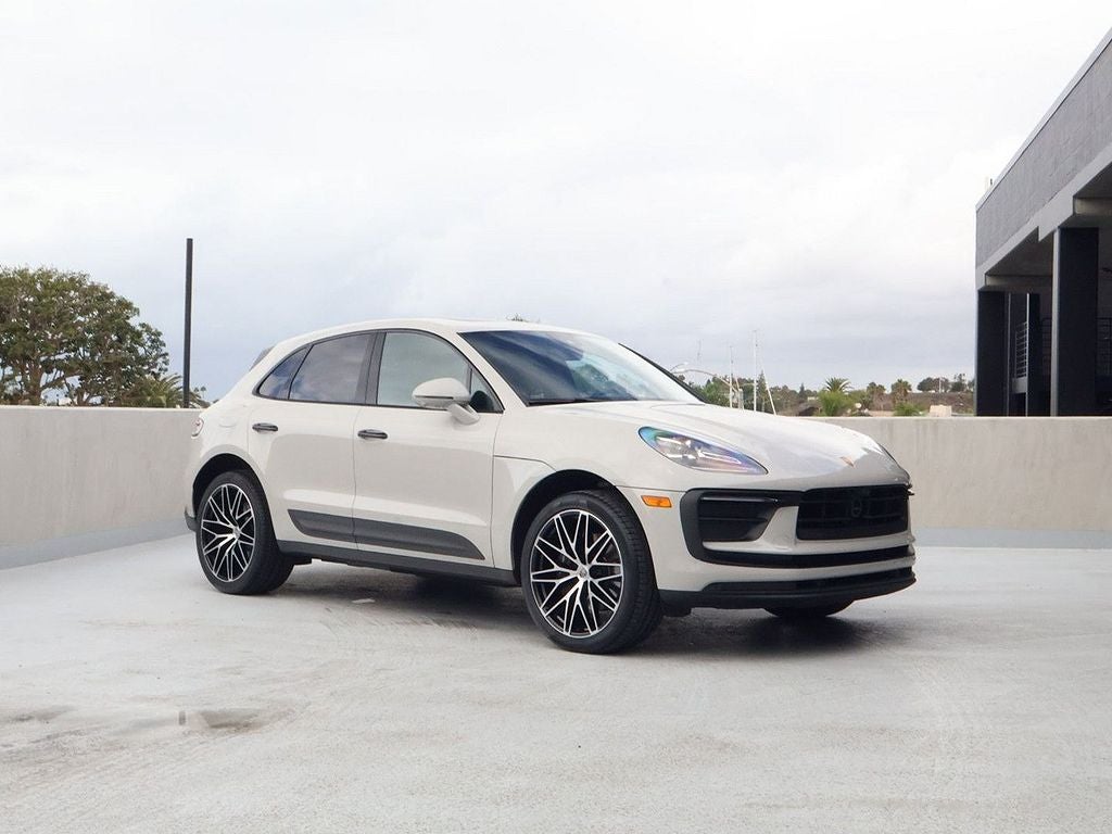 2026 Porsche Macan