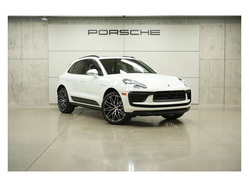 2026 Porsche Macan
