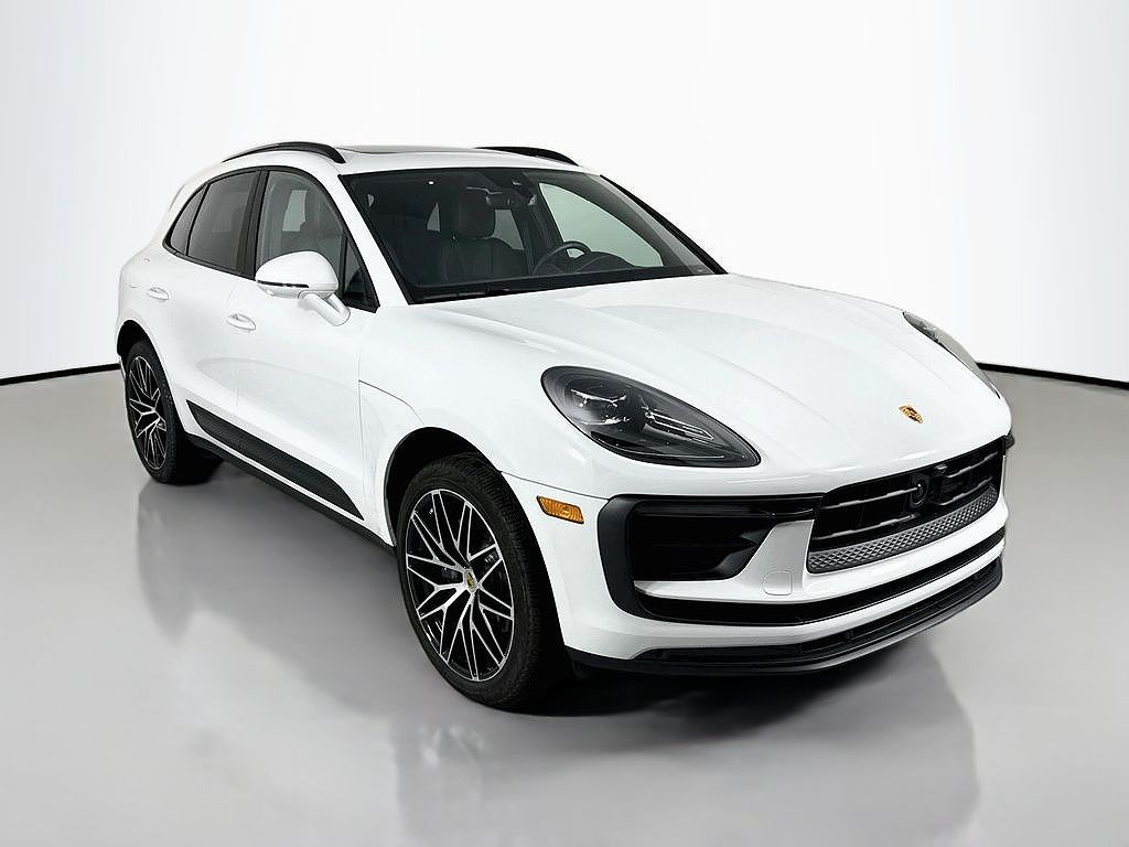 2026 Porsche Macan