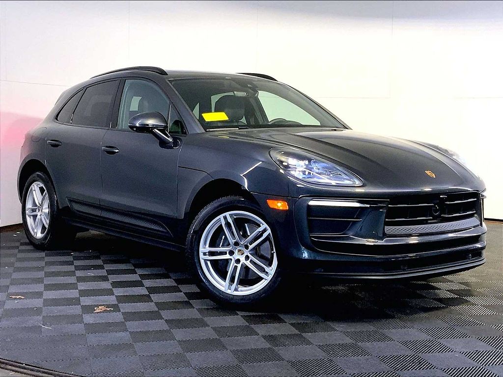 2026 Porsche Macan