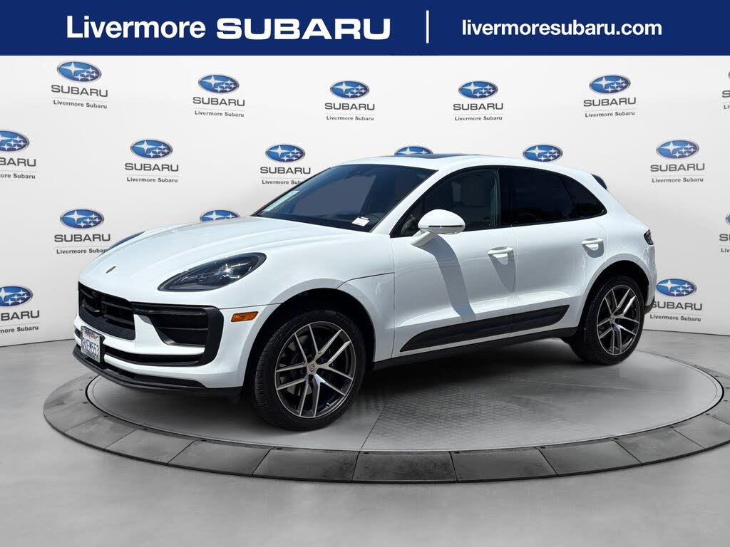 2026 Porsche Macan