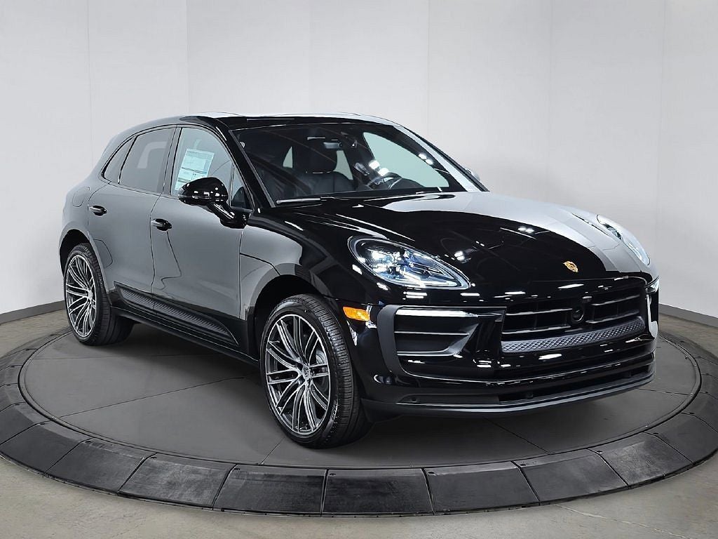 2026 Porsche Macan