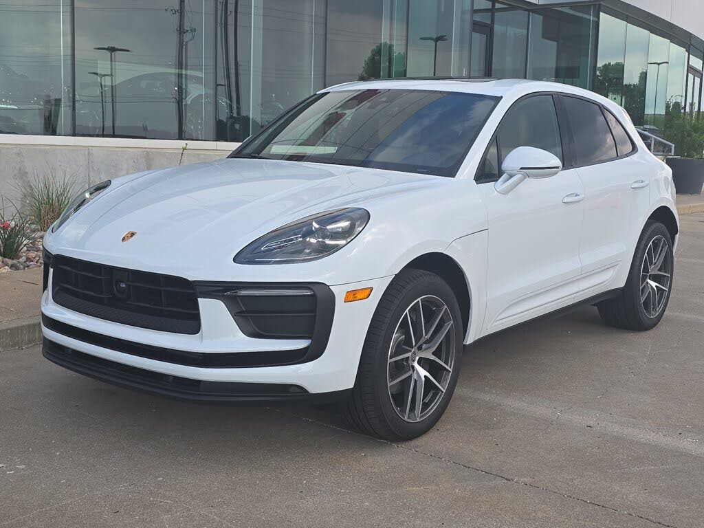 2026 Porsche Macan T
