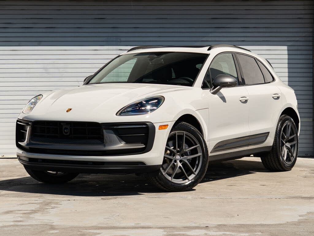 2026 Porsche Macan