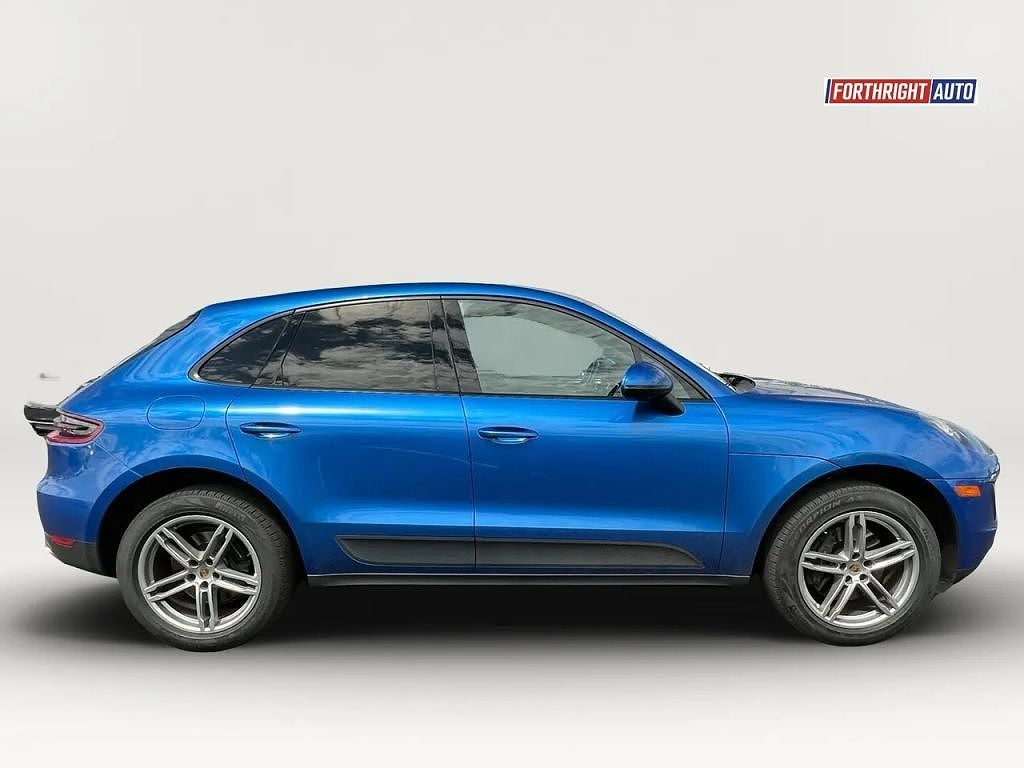 2017 Porsche Macan