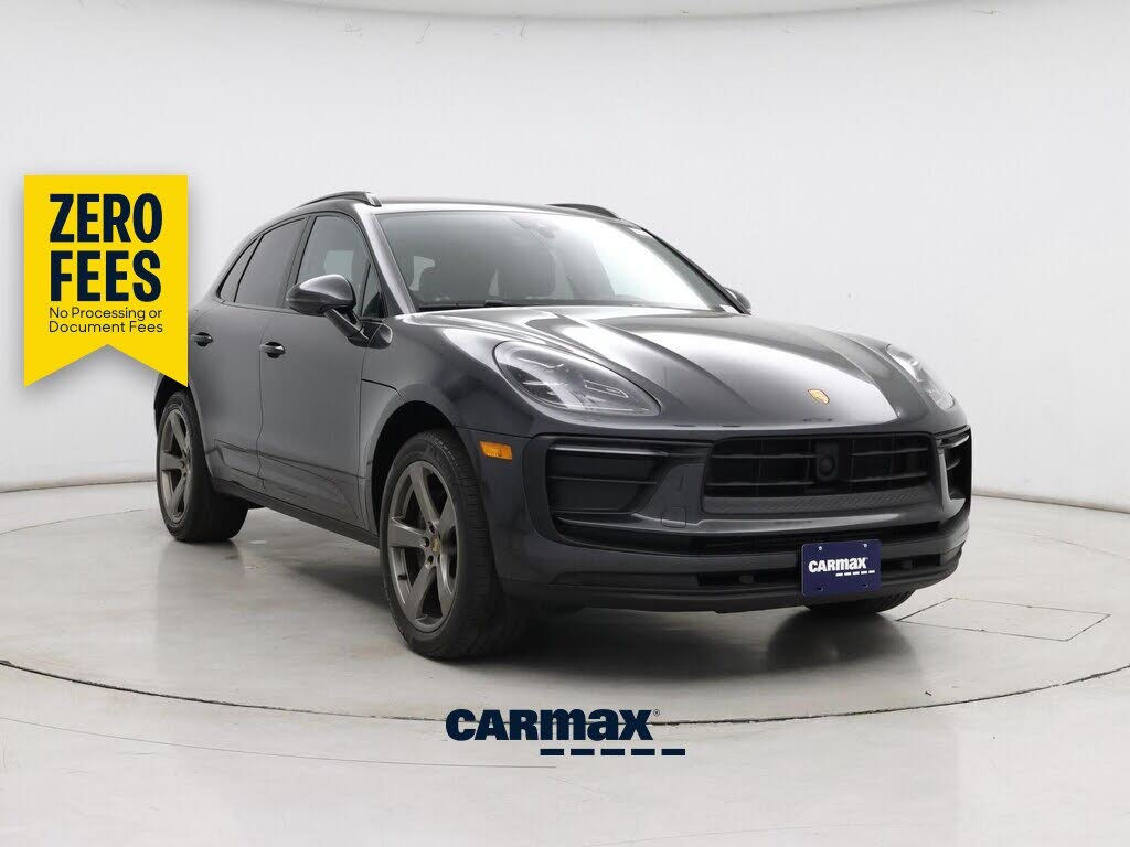2023 Porsche Macan T