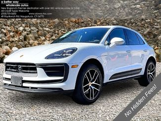 2023 Porsche Macan T
