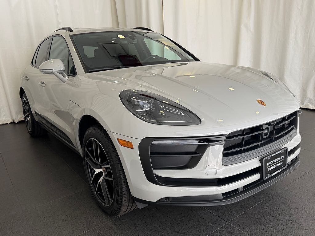 2026 Porsche Macan