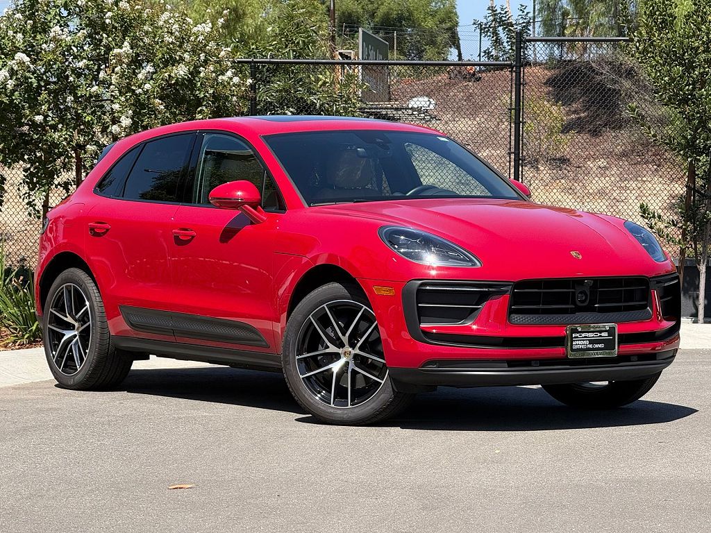 2026 Porsche Macan