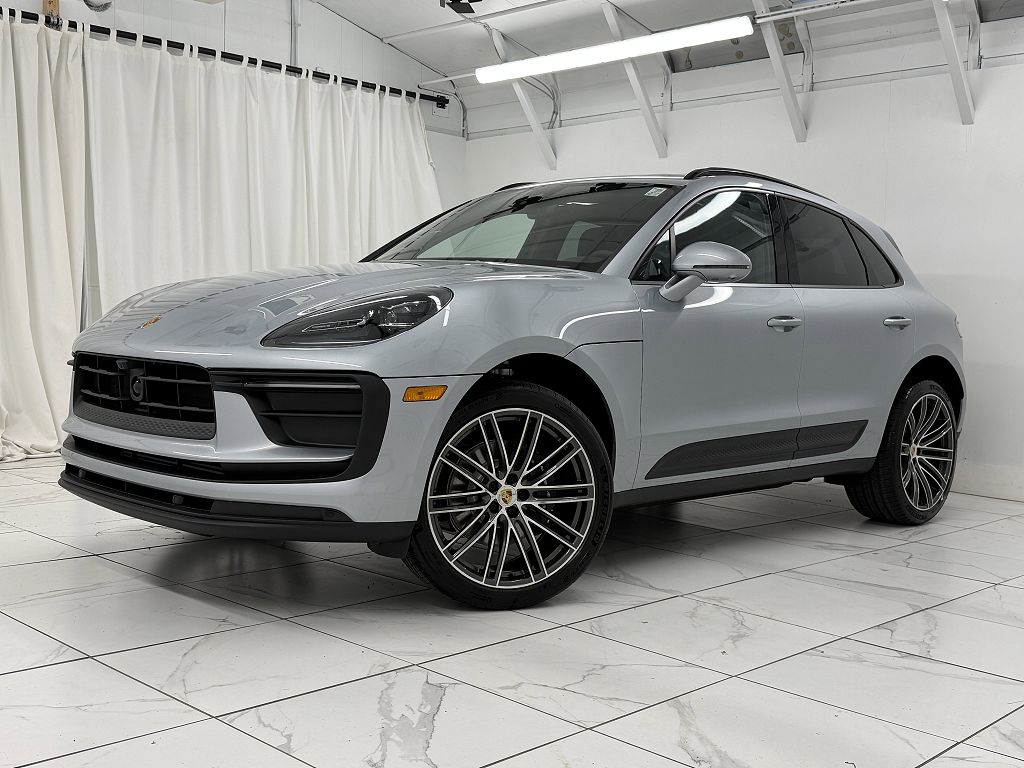 2026 Porsche Macan T