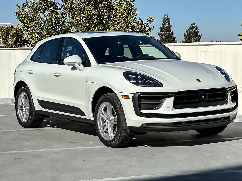 2026 Porsche Macan