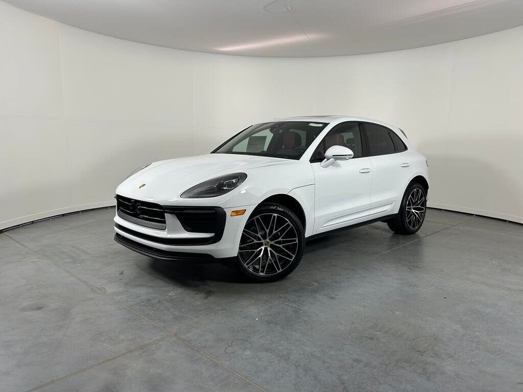 2026 Porsche Macan T