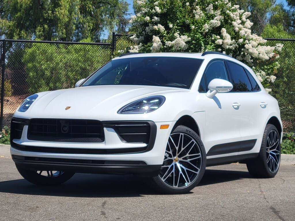 2026 Porsche Macan