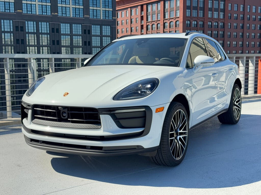 2026 Porsche Macan