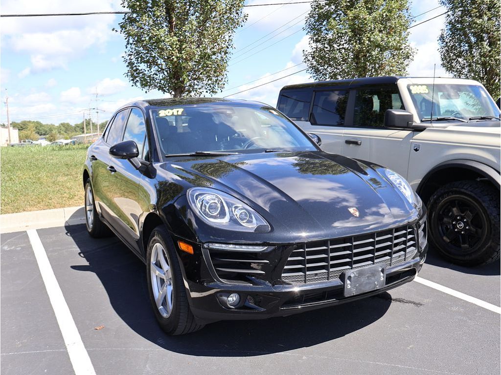 2017 Porsche Macan