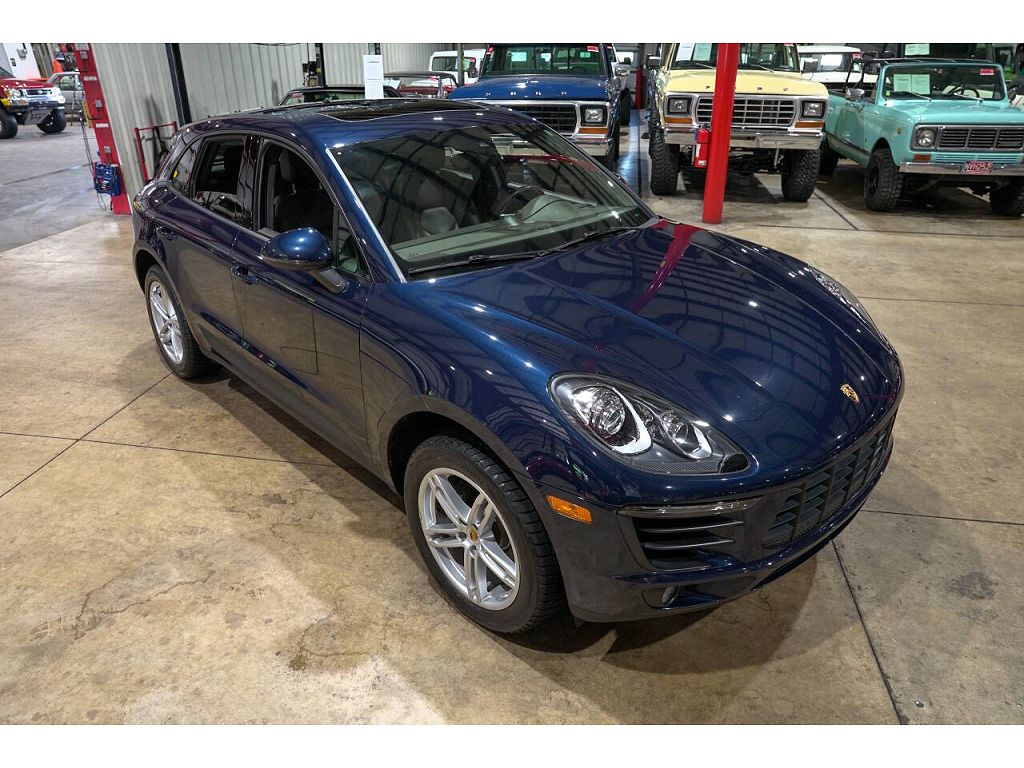 2018 Porsche Macan