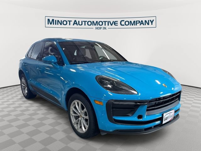 2022 Porsche Macan
