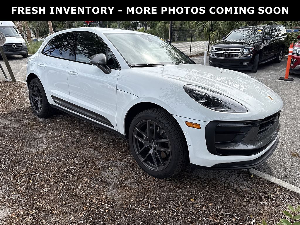 2023 Porsche Macan
