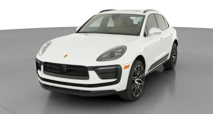2023 Porsche Macan T