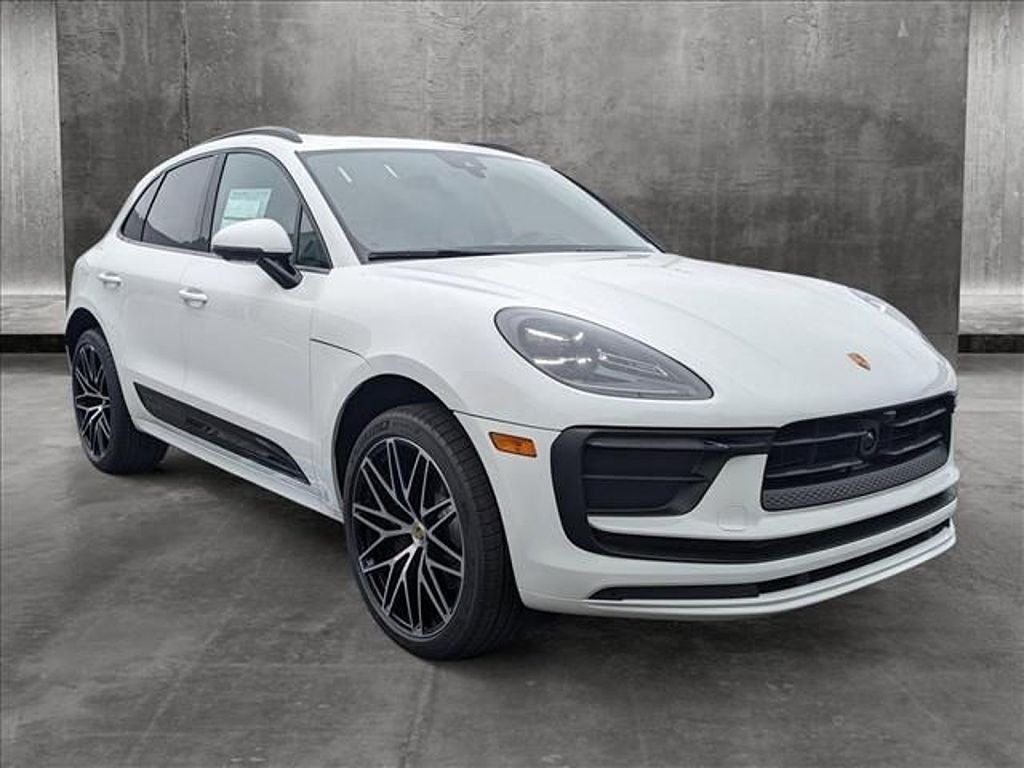 2023 Porsche Macan