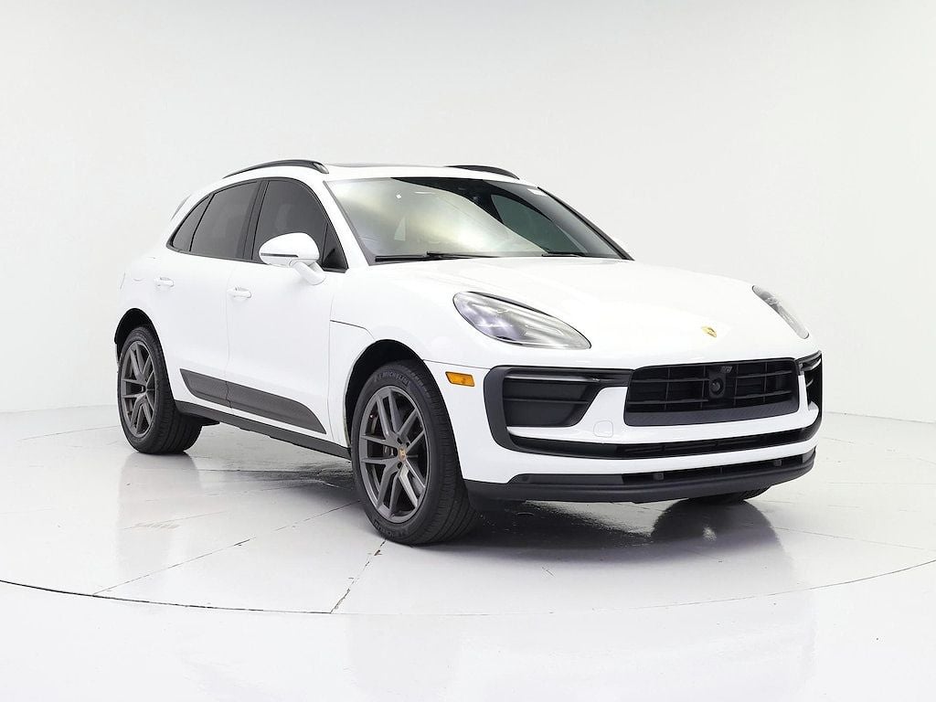 2023 Porsche Macan