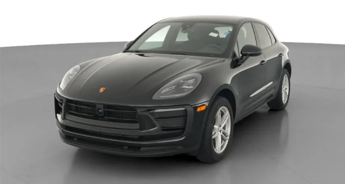 2023 Porsche Macan T