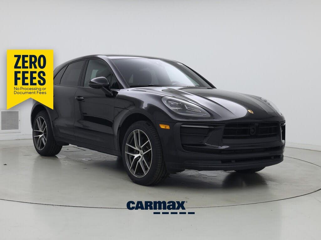 2023 Porsche Macan T