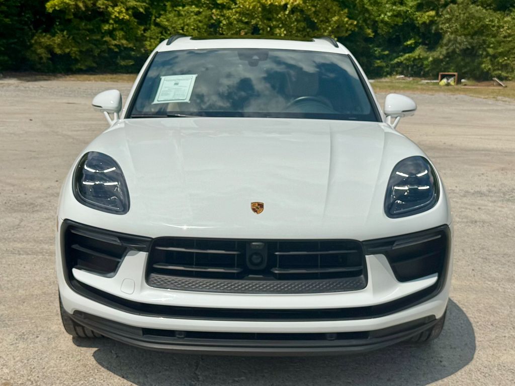 2024 Porsche Macan