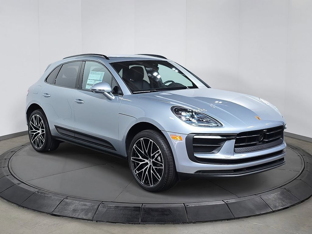 2026 Porsche Macan