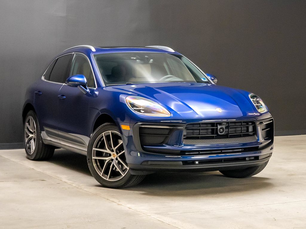 2026 Porsche Macan