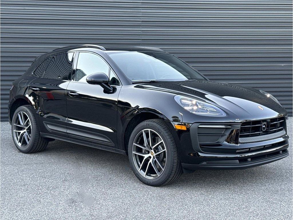 2026 Porsche Macan