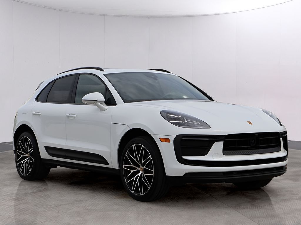 2026 Porsche Macan