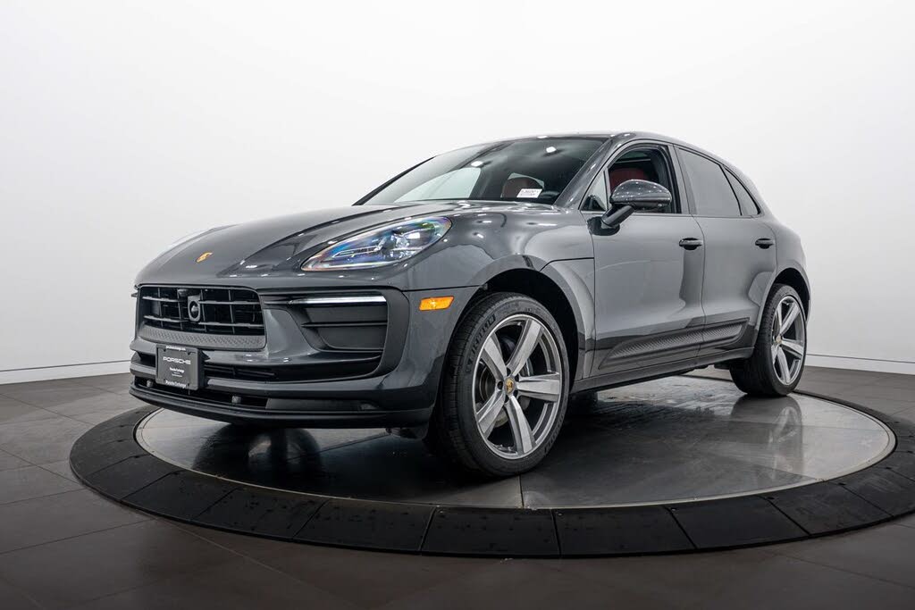 2026 Porsche Macan