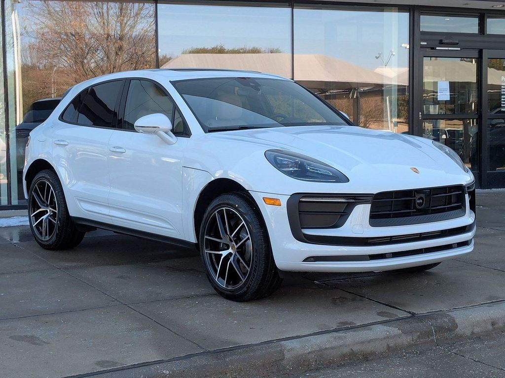 2026 Porsche Macan