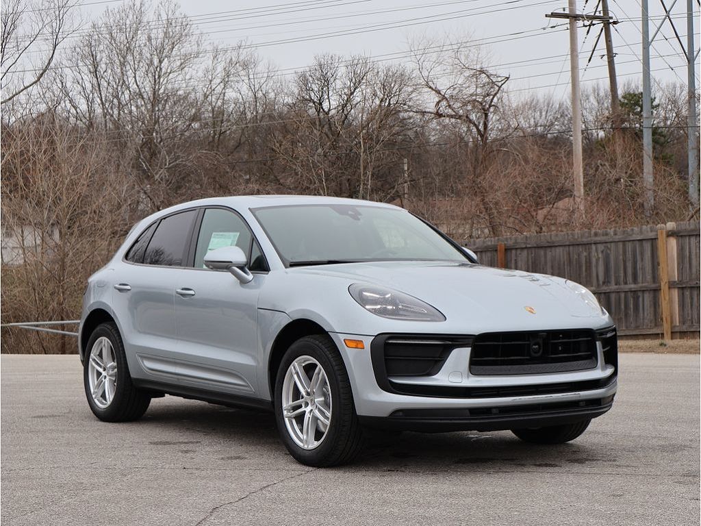 2026 Porsche Macan T