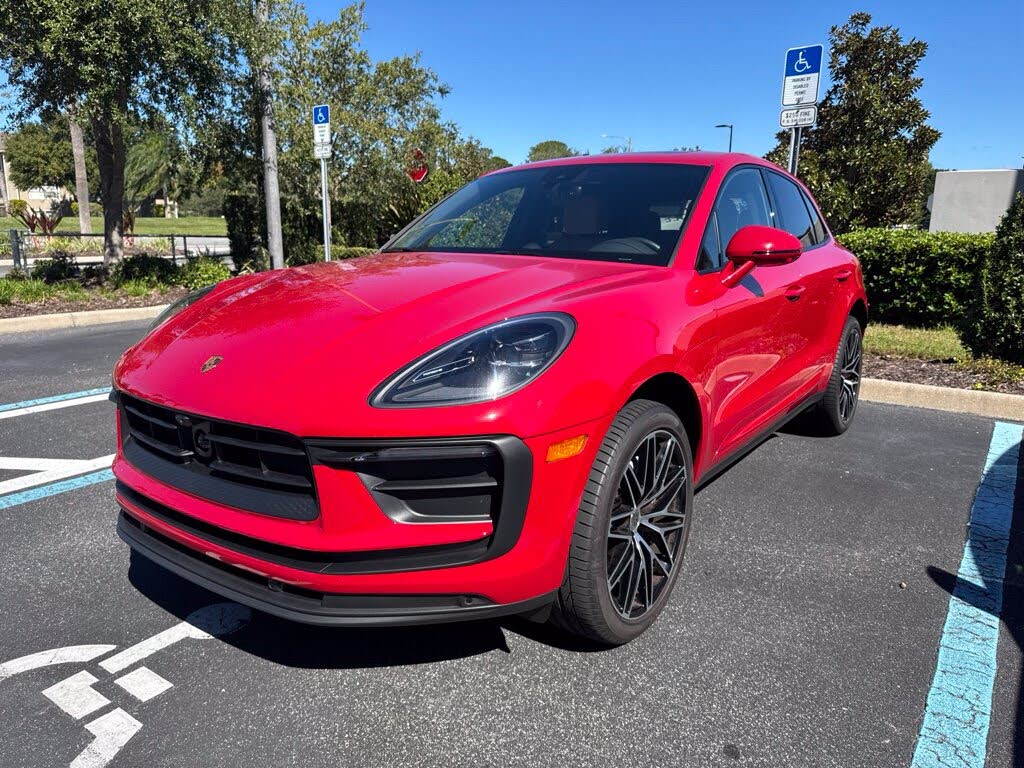2026 Porsche Macan