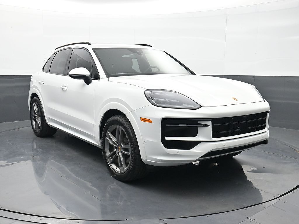 2025 Porsche Cayenne